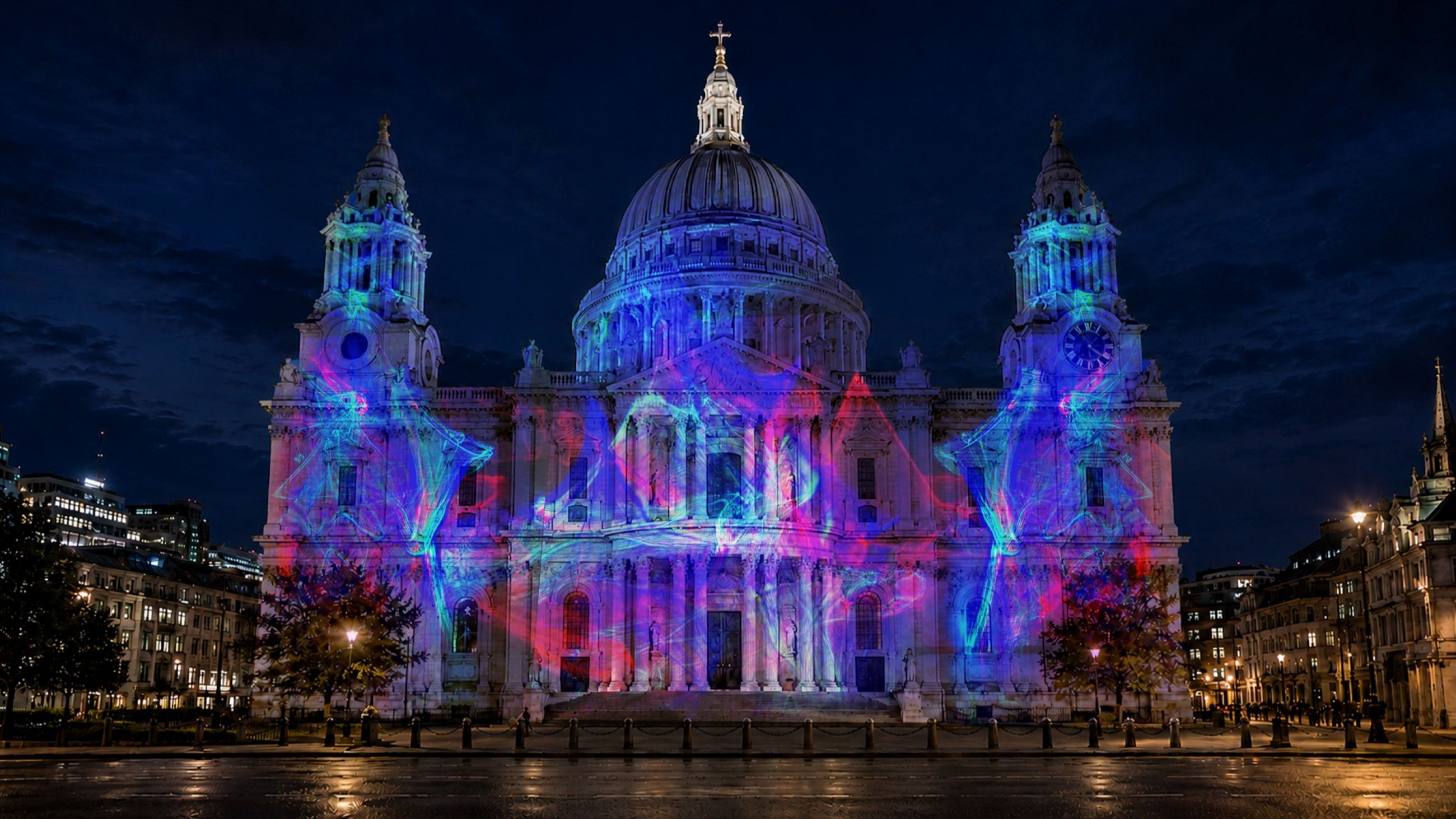 Soul e The Point of Unity, di Mykola Kabluka, portano la luce negli spazi di St Paul’s per il London Design Festival, tra partecipazione, tecnologia e riflessioni su unità, speranza e comunità - Courtesy London Design Festival 