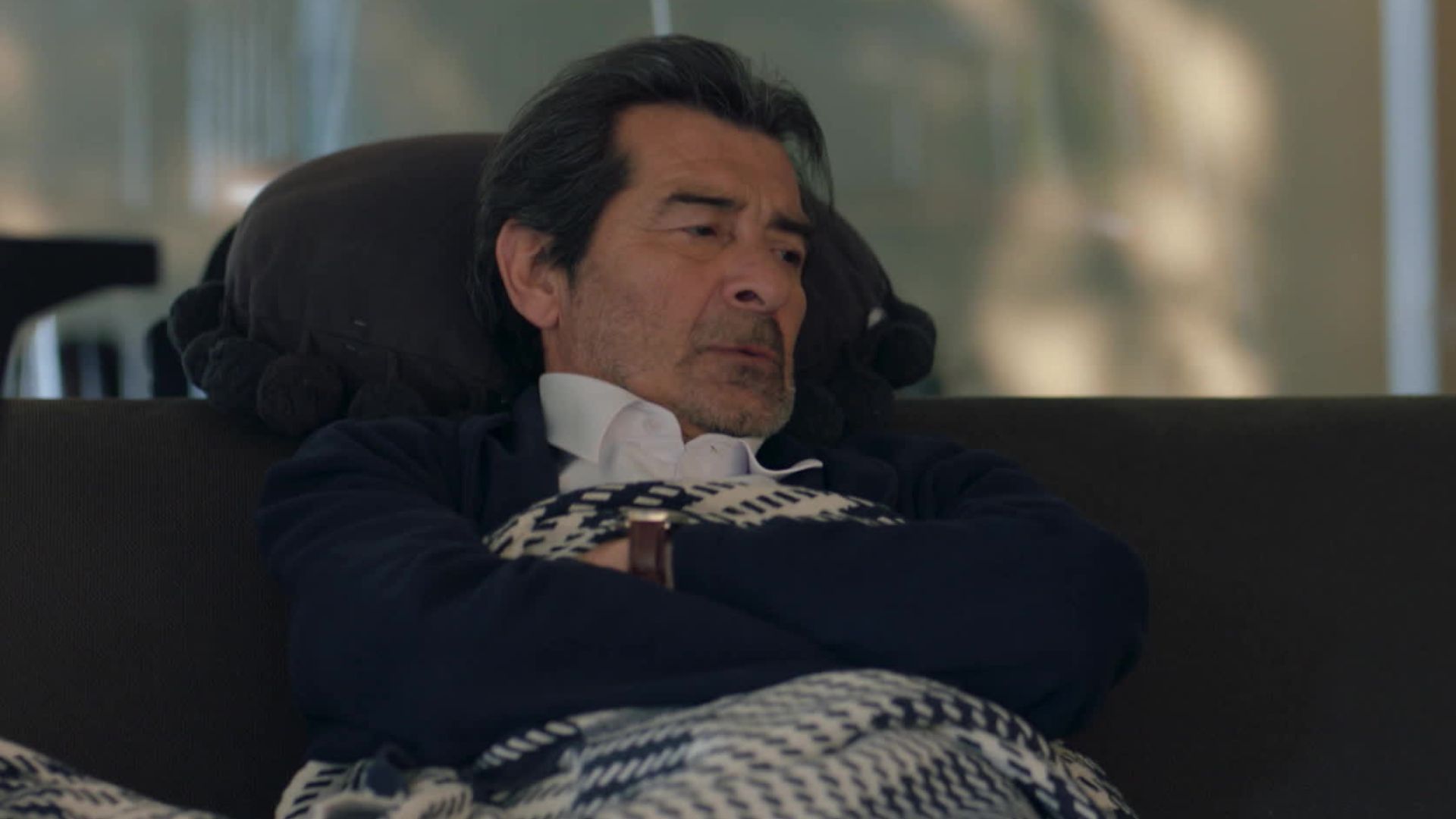 Yekta in una scena di Segreti di famiglia 3