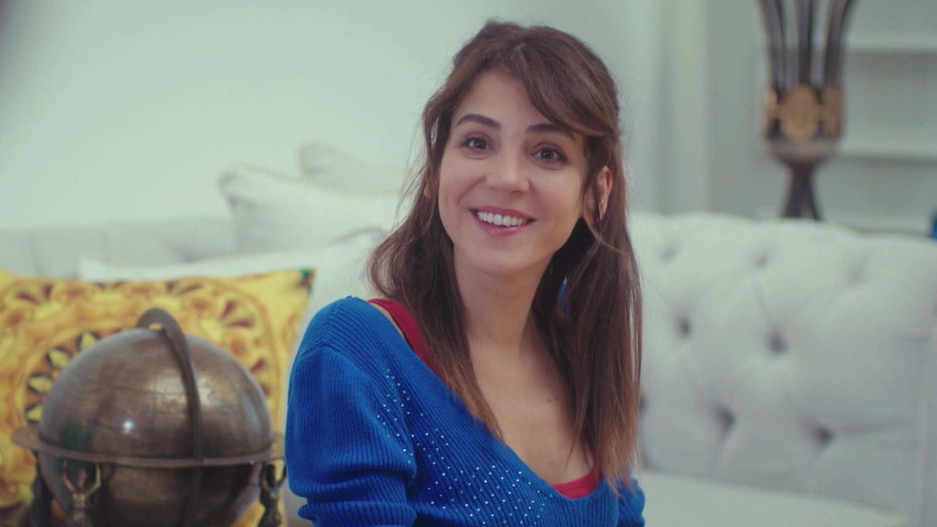 Gokce Eyuboglu (Ceyda) in una scena de La Forza di una donna.