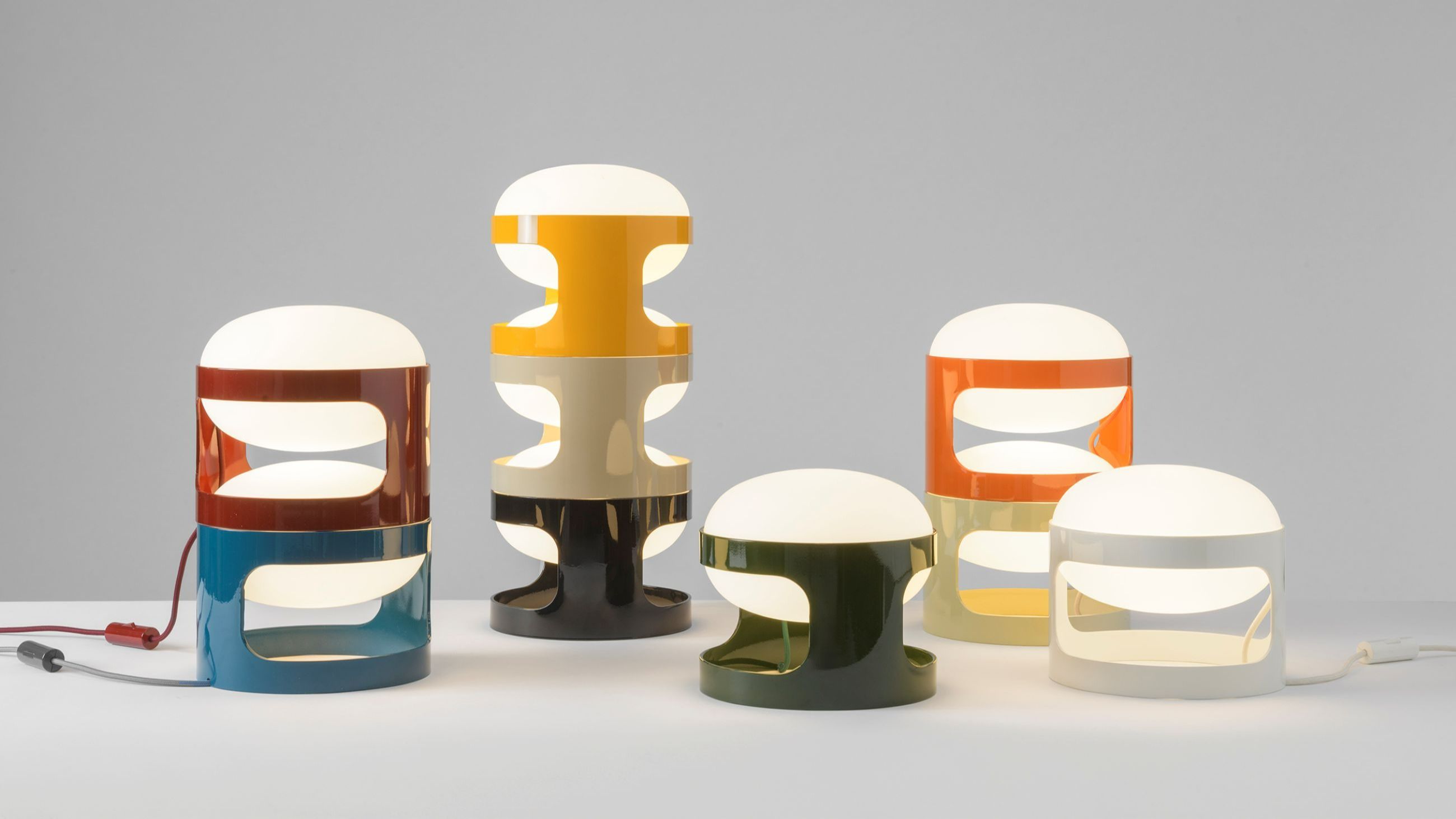 Omaggio a Joe Colombo: la nuova lampada da tavolo KD28 di Kartell - Courtesy Kartell