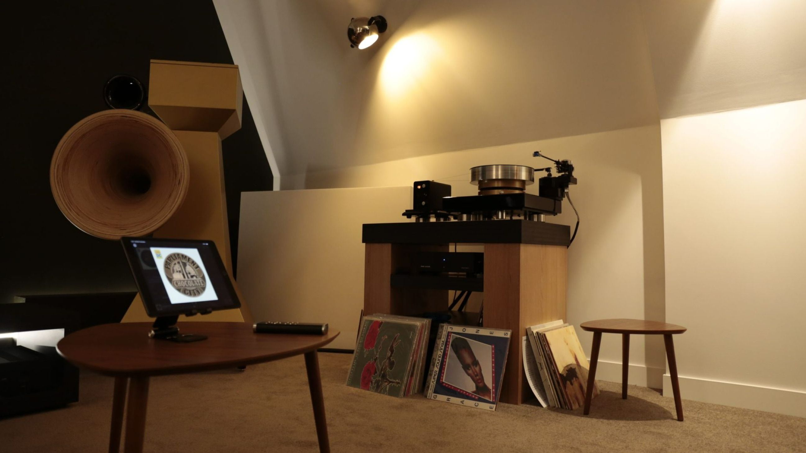 Listener Parigi - Credits: Courtesy Press Office