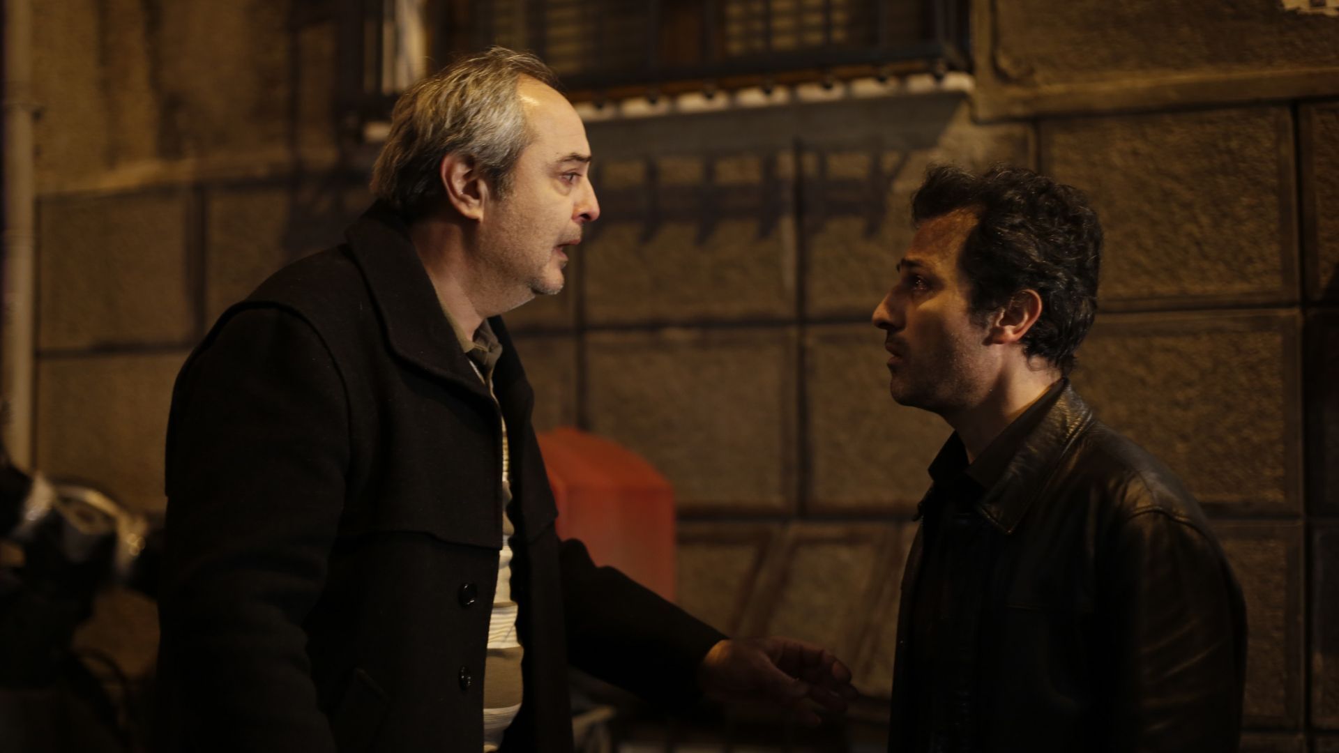 Enver e Arif in una scena de La forza di una donna 2