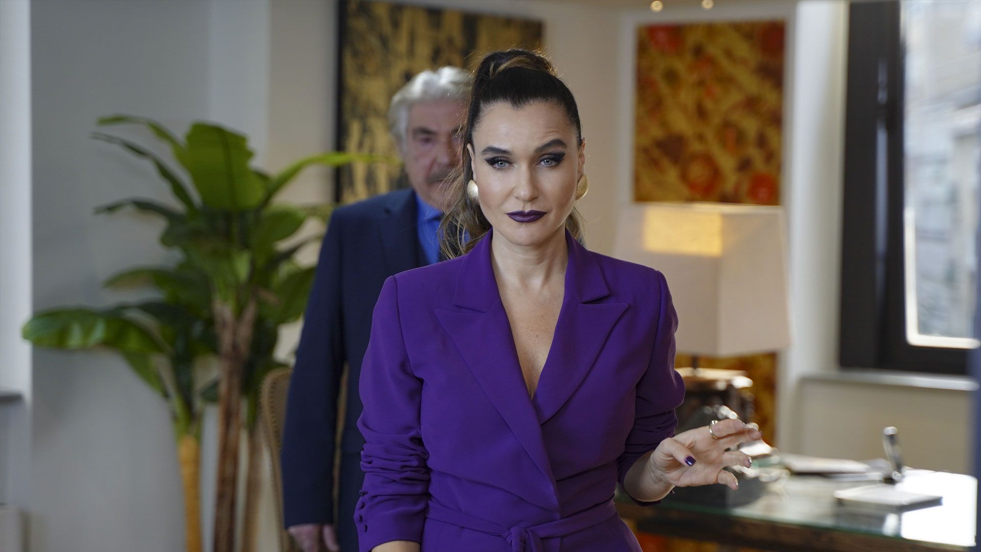 Sevval Sam (Ender) in una scena di Forbidden Fruit 4