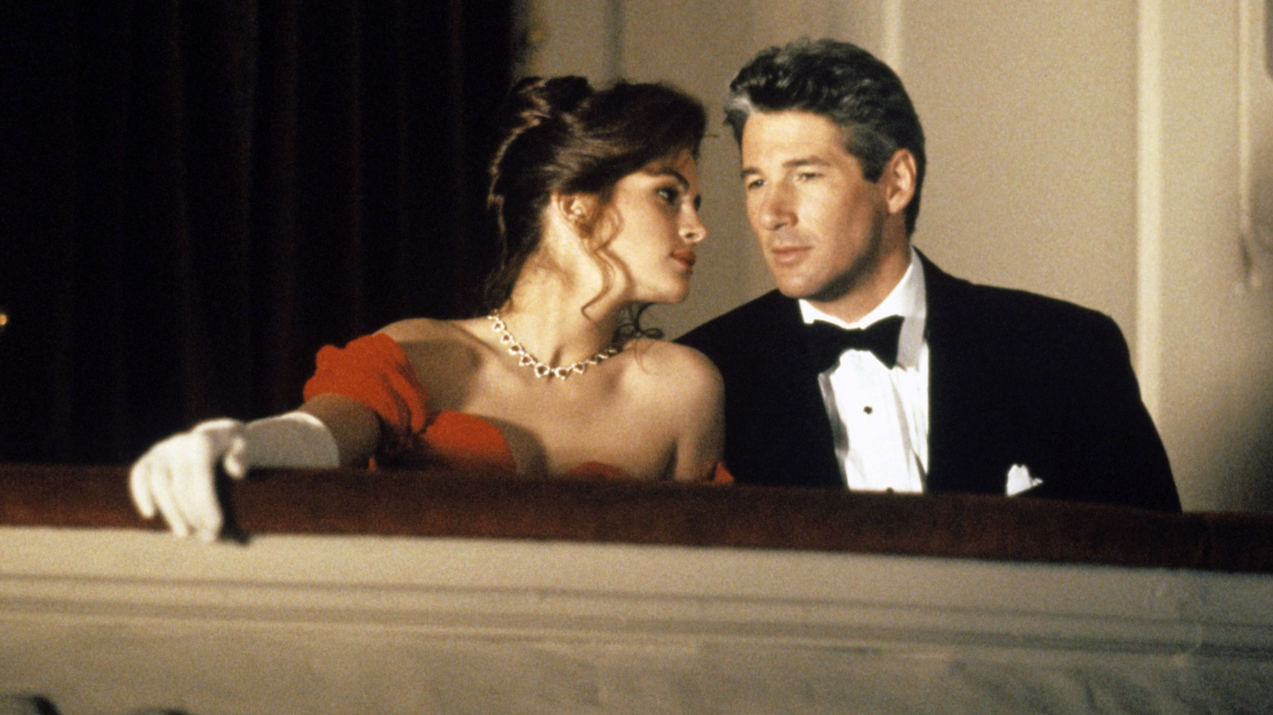 Julia Roberts, Richard Gere, "Pretty Woman" (1990) Touchstone Pictures - Credits: AGF
