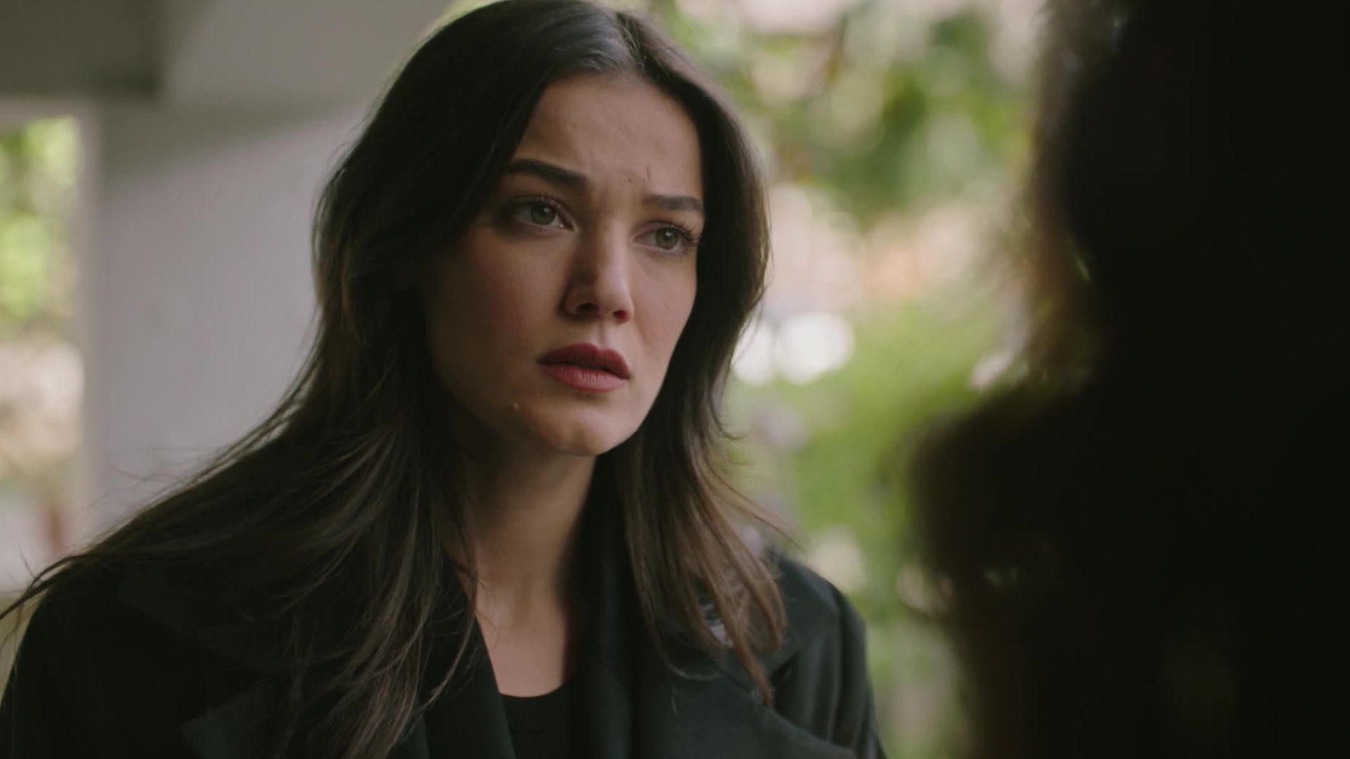 Ceylin in una scena di Segreti di famiglia