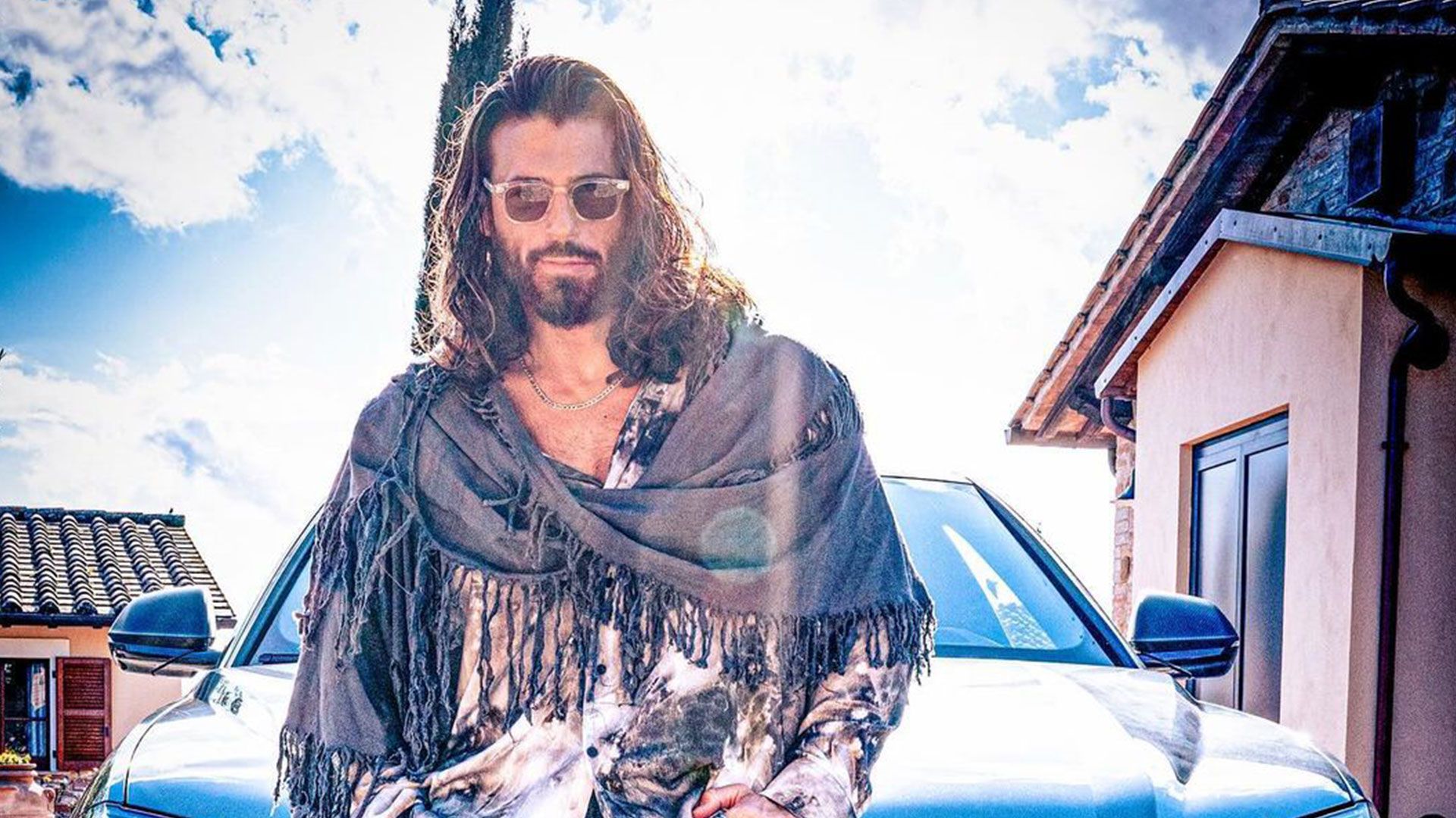 Instagram: @canyaman