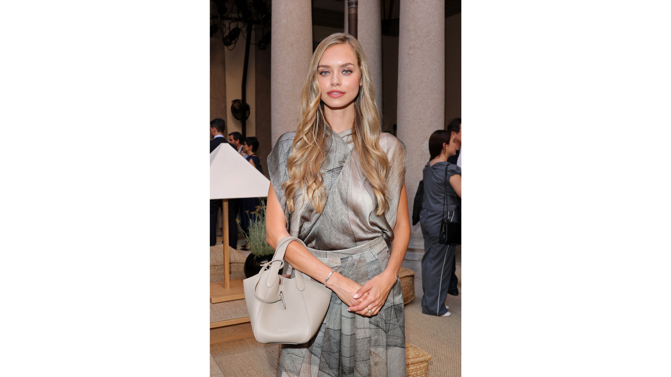 Laila Hasanovic assiste alla sfilata di Giorgio Armani durante la Milano Fashion Week - Collezione Uomo Primavera/Estate 2027, il 22 giugno 2026 a Milano, Italia - Credits: Getty Images