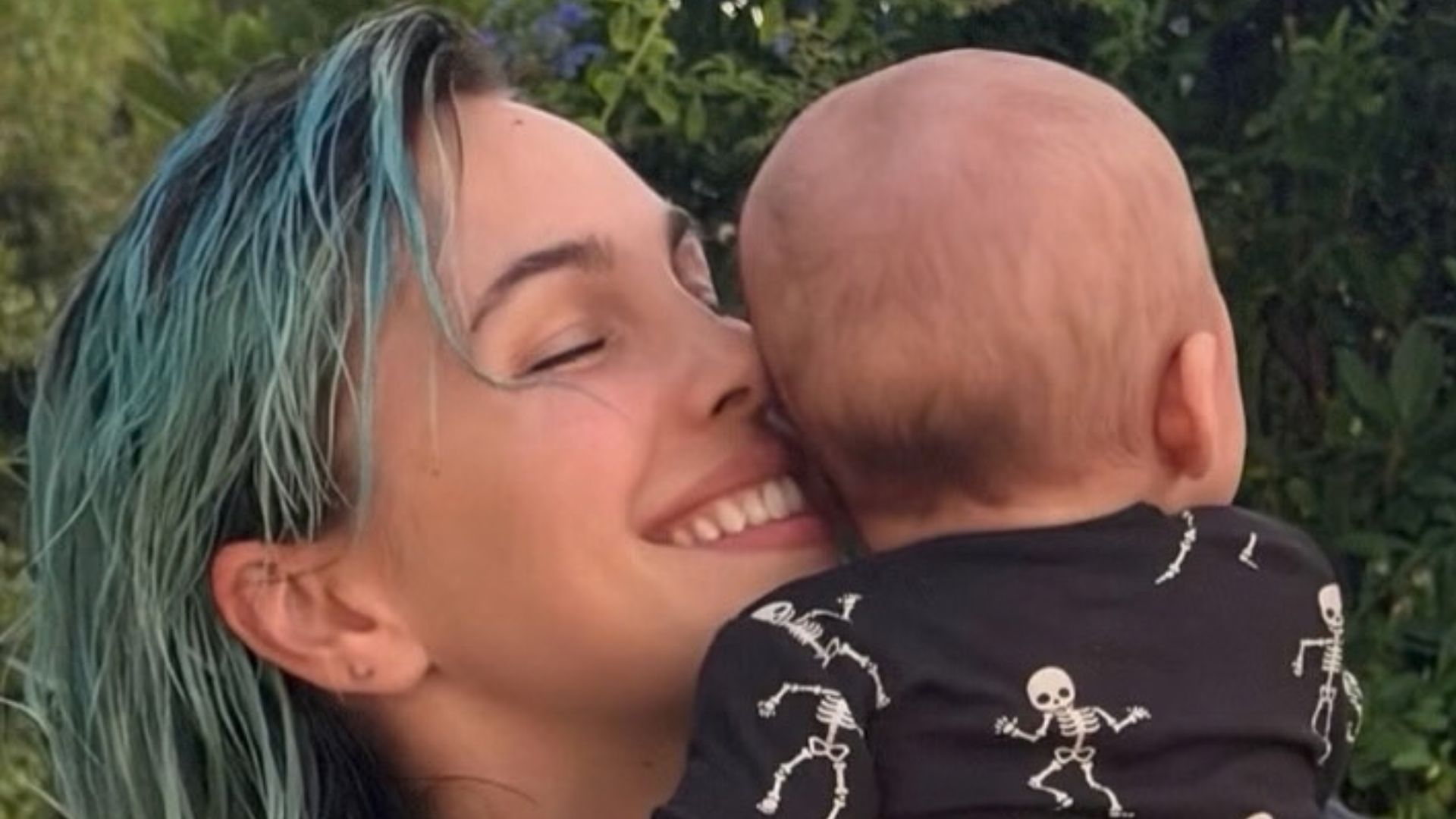 Rose Villain con il figlio
