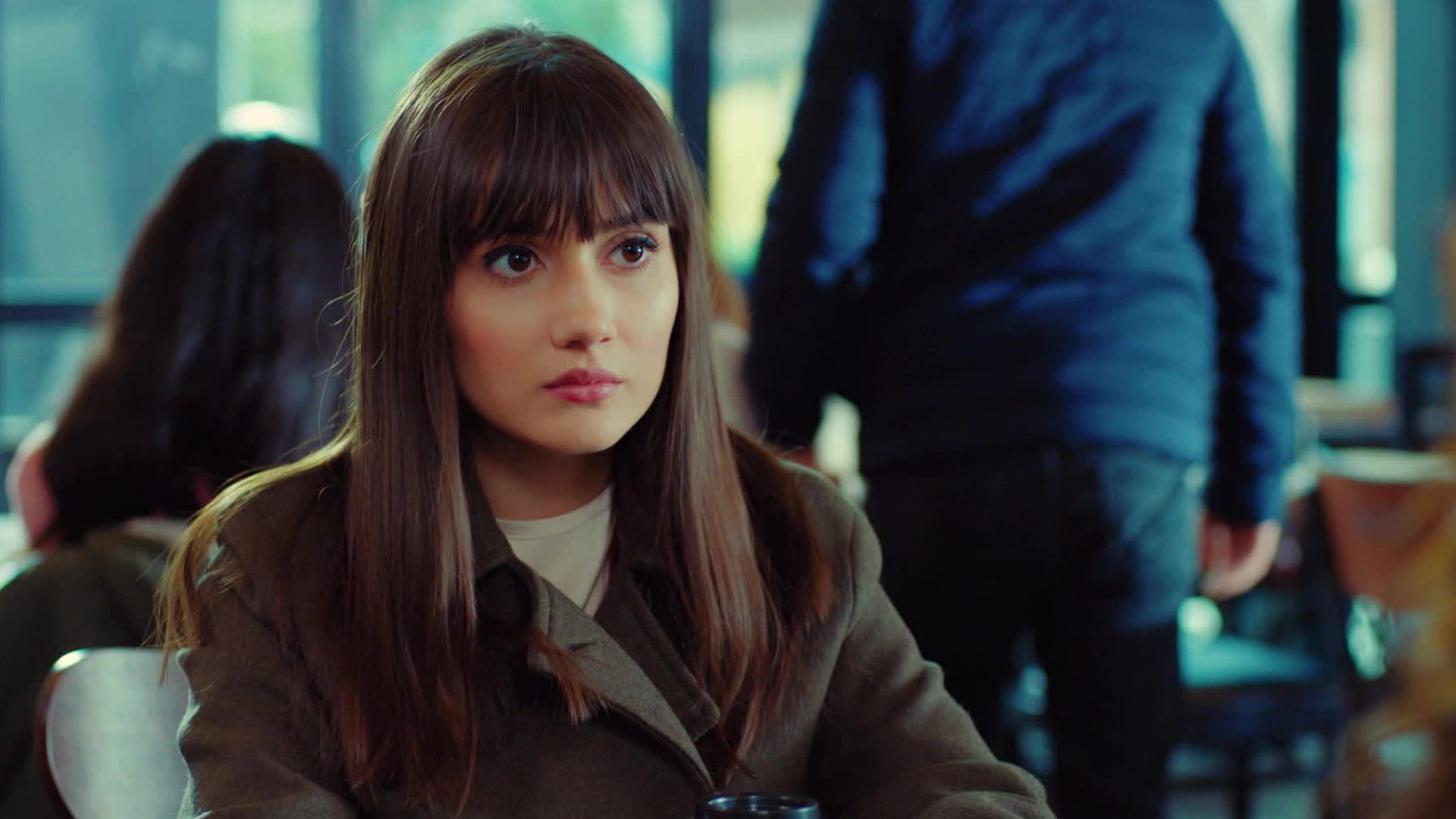 Zeynep in una scena di Forbidden Fruit 2