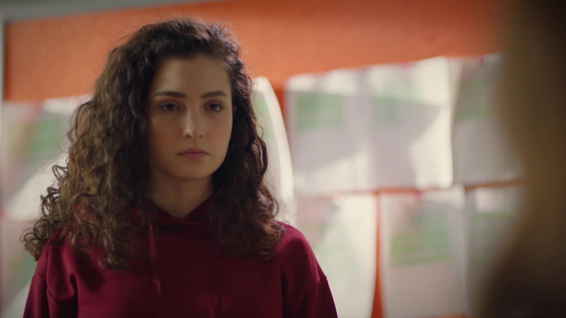 Melis Minkari (Aybike) in una scena di Tutto per la mia famiglia 2