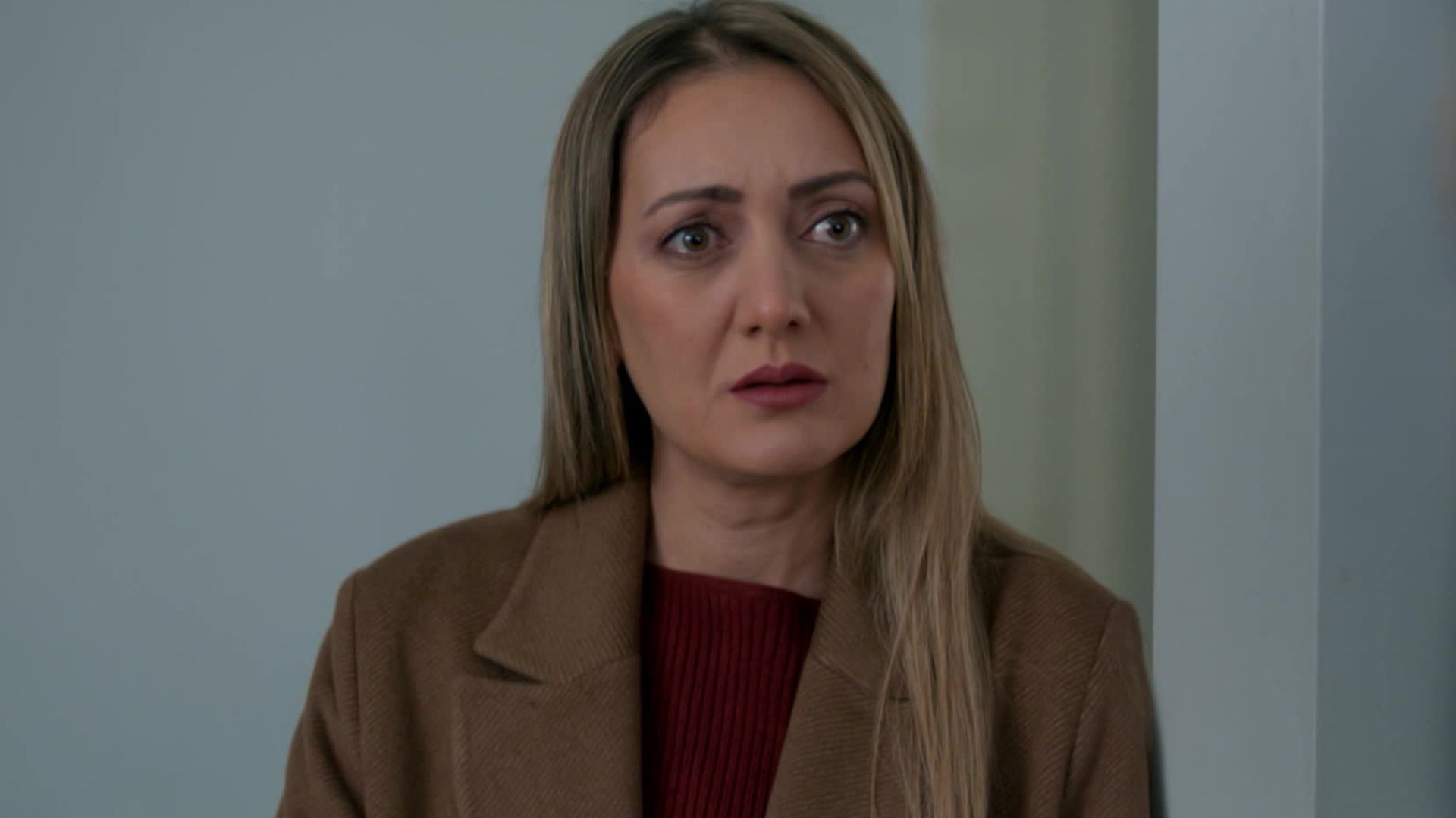 Aylin in una scena di Segreti di famiglia 3