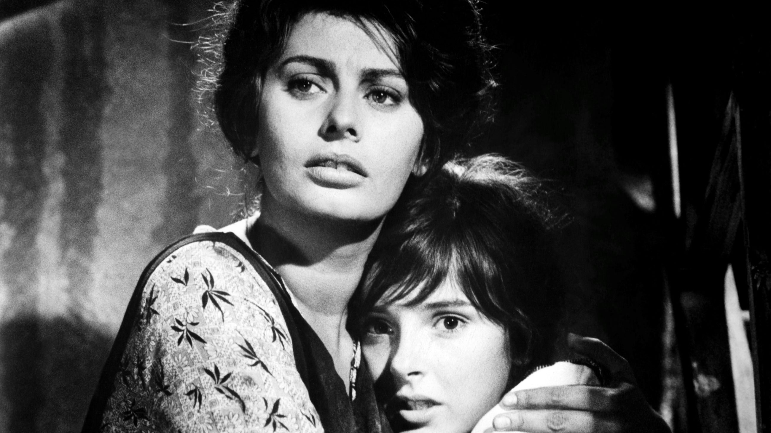 Sophia Loren e Eleonora Brown ne “La Ciociara”, 1960 - Credits Getty Images 