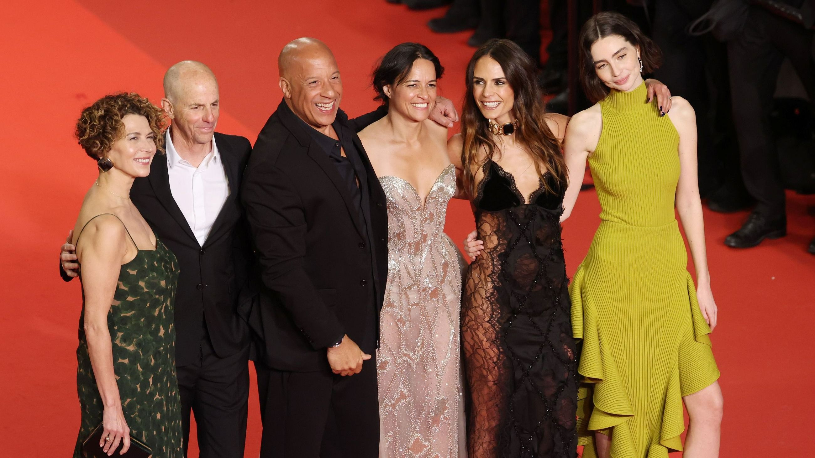 Dame Donna Langley, Neal H. Moritz, Vin Diesel, Michelle Rodriguez, Jordana Brewster e Meadow Walker partecipano al photocall per il 25° anniversario di "Fast and Furious" durante la 79ª edizione del Festival di Cannes, 2026 - Credits Getty Images