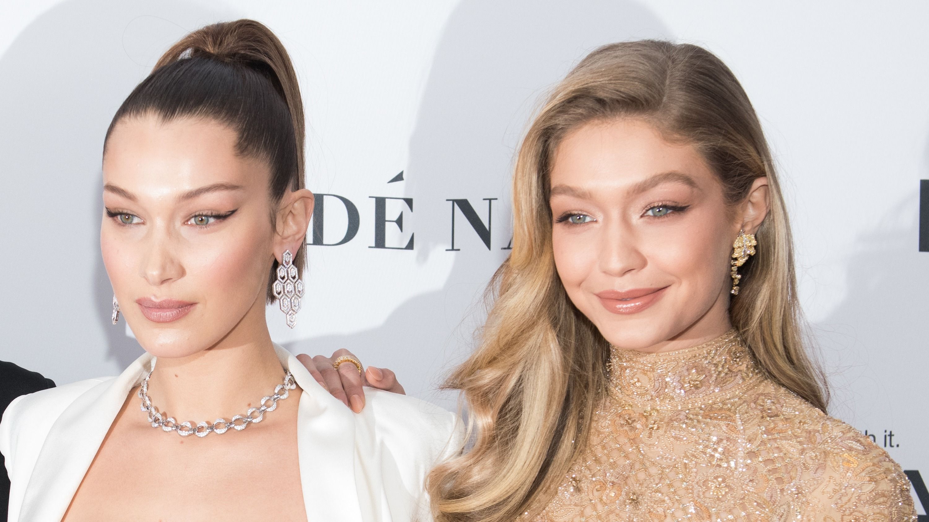 Bella e Gigi insieme sul red carpet
Credit: Getty Images
