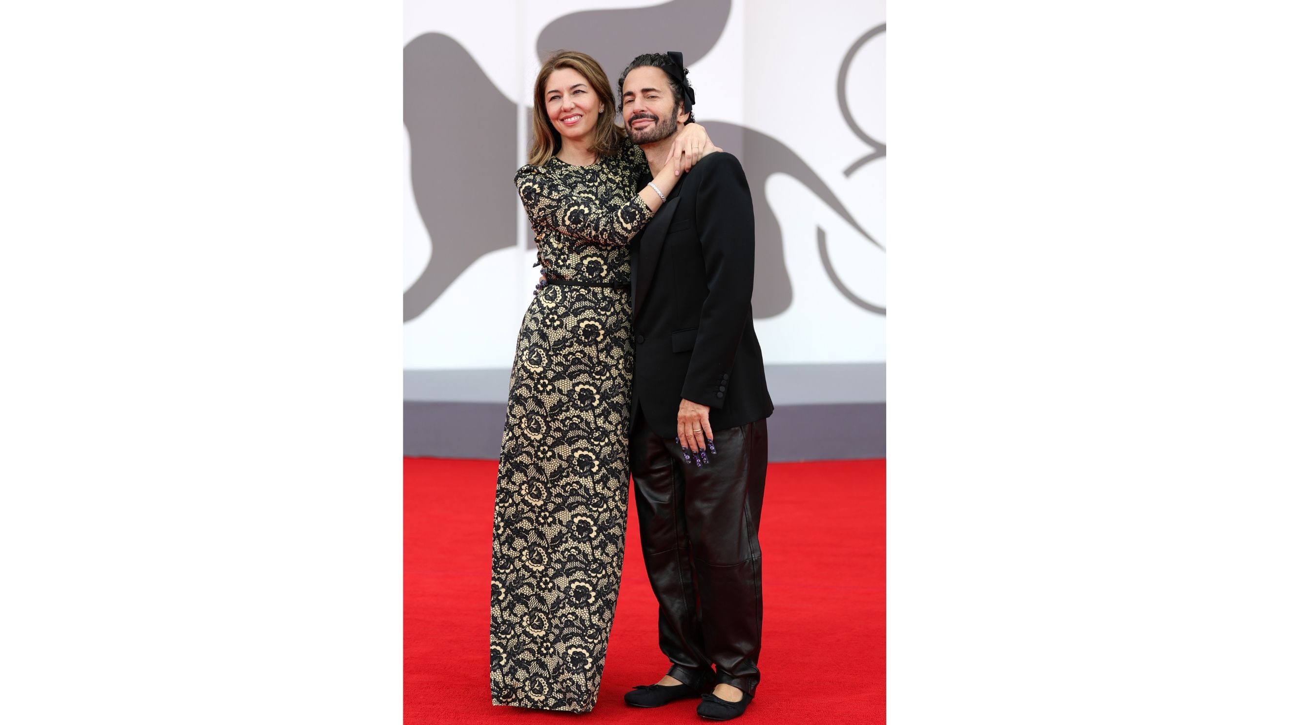 Marc Jacobs e Sofia Coppola sfilano sul red carpet all’82esima edizione del Festival del Cinema di Venezia 
Credit: Getty Images