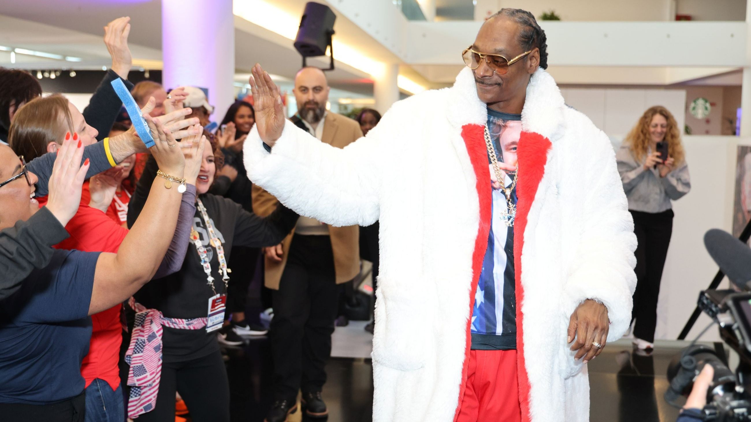 L'allenatore Snoop Dogg partecipa al Team USA Welcome Experience alle Olimpiadi di Milano-Cortina 2026 - Credits Getty Images