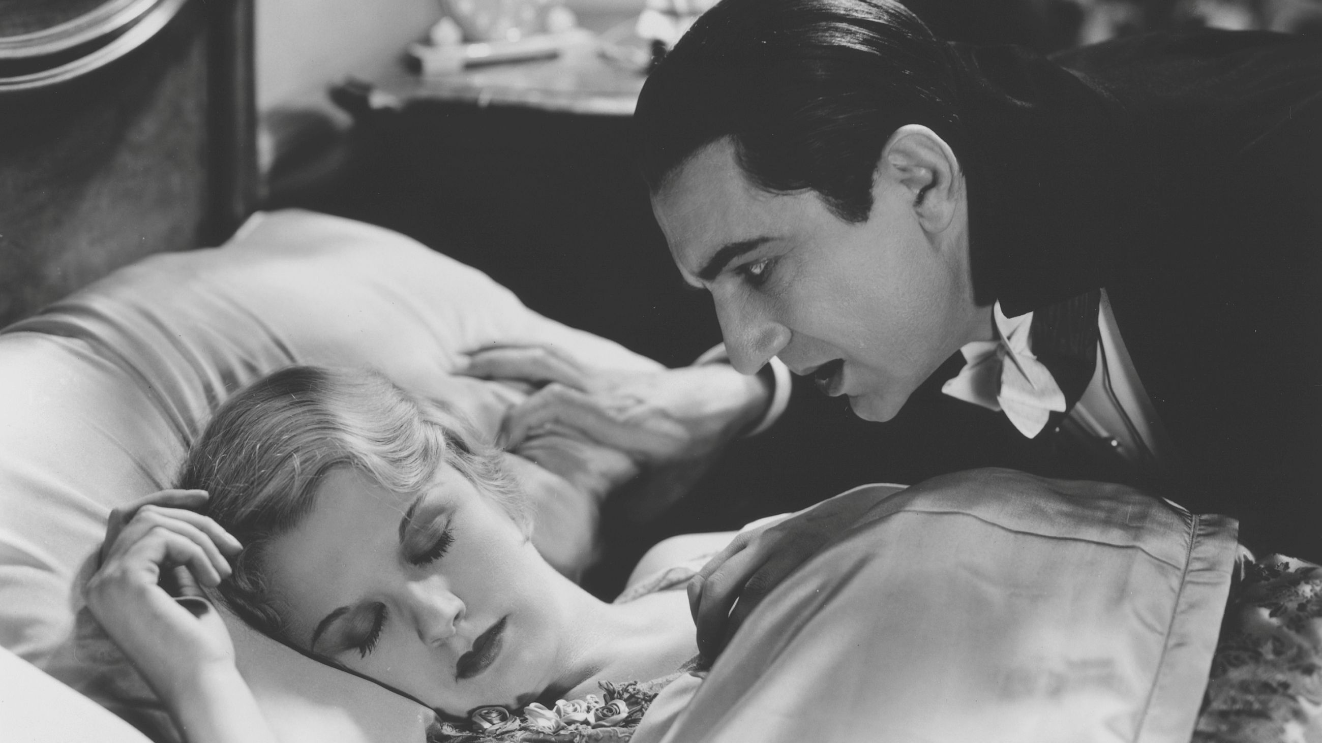 Studio Publicity Still: "Dracula" Frances Dade, Bela Lugosi 1931 Universal - Credits: AGF