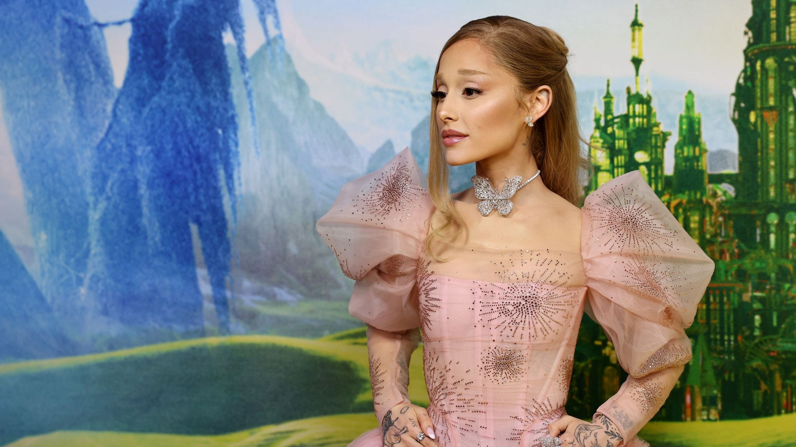 Ariana Grande partecipa al tour «Journey Through Oz» per celebrare la prima australiana di Wicked presso lo State Theatre il 3 novembre 2024 a Sydney, in Australia - Credits: Getty Images