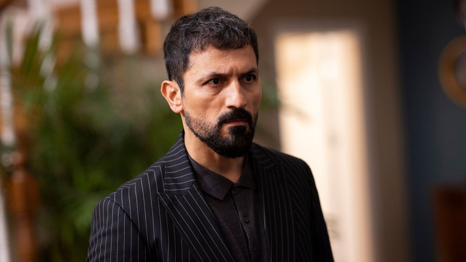 Feyyaz Duman (Behnam) in una scena di Io sono Farah 2