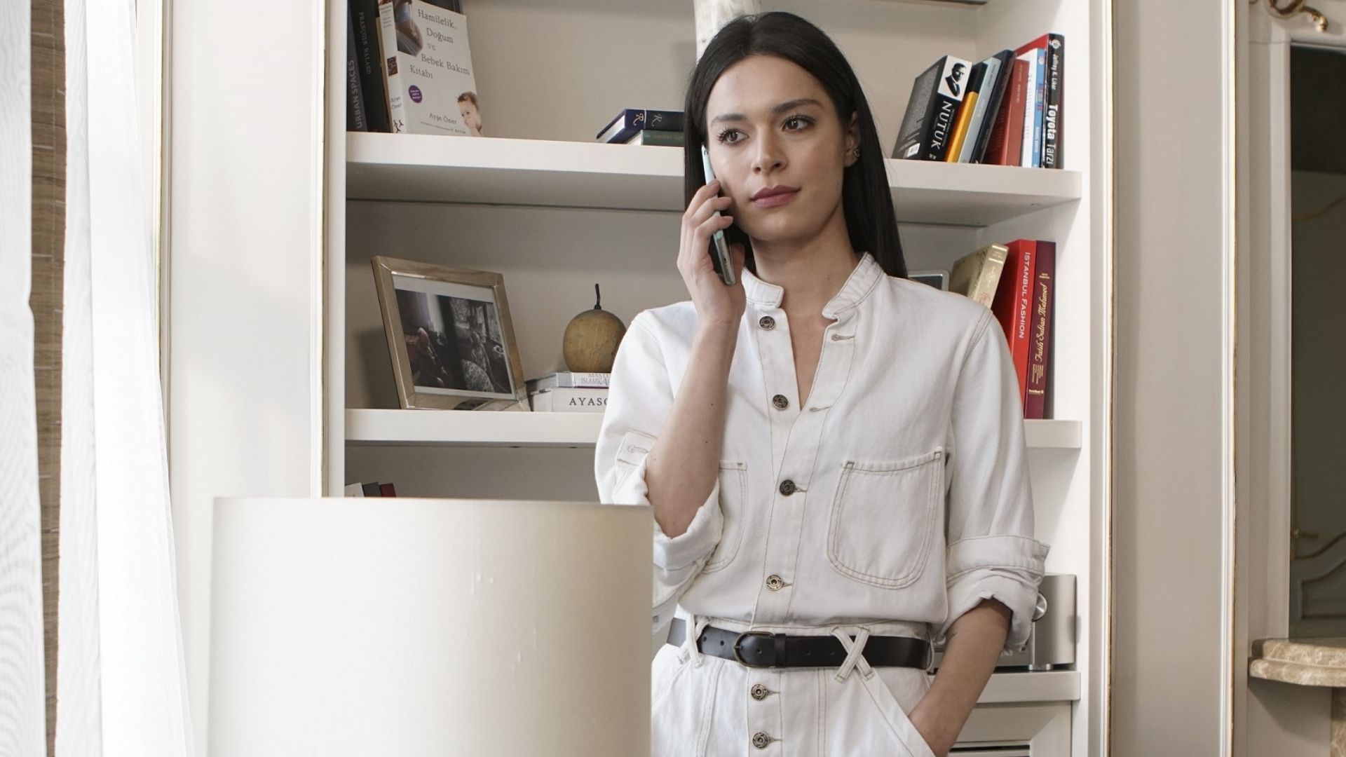 Zehra in una scena di Forbidden Fruit 2