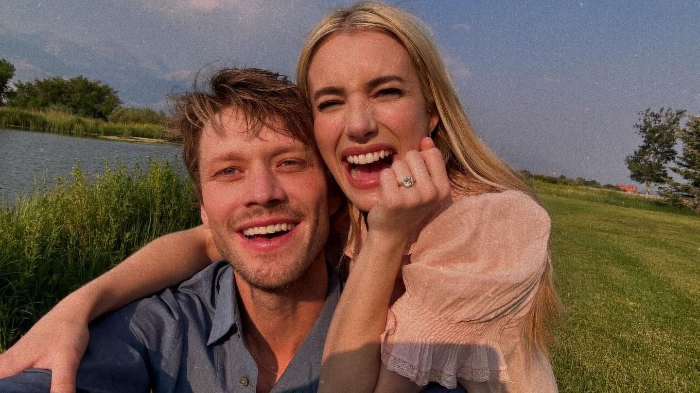 Emma Roberts e Cody John
