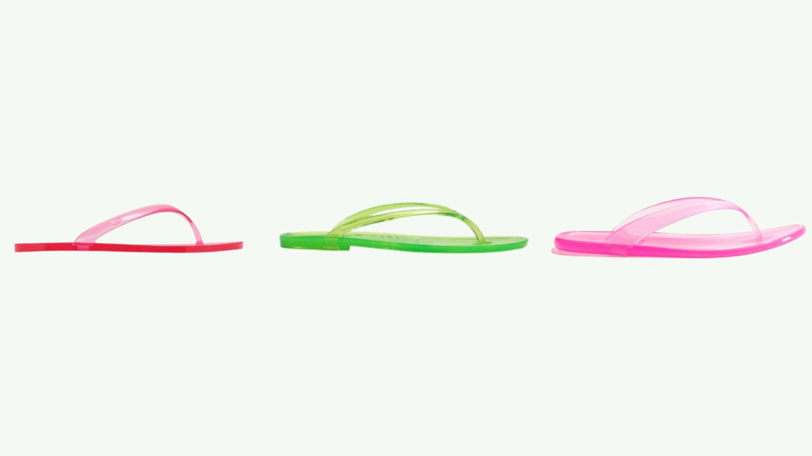 Da sinistra: infradito jelly Ancient Greek, Parfois, H&M - Credits: Courtesy Press Office