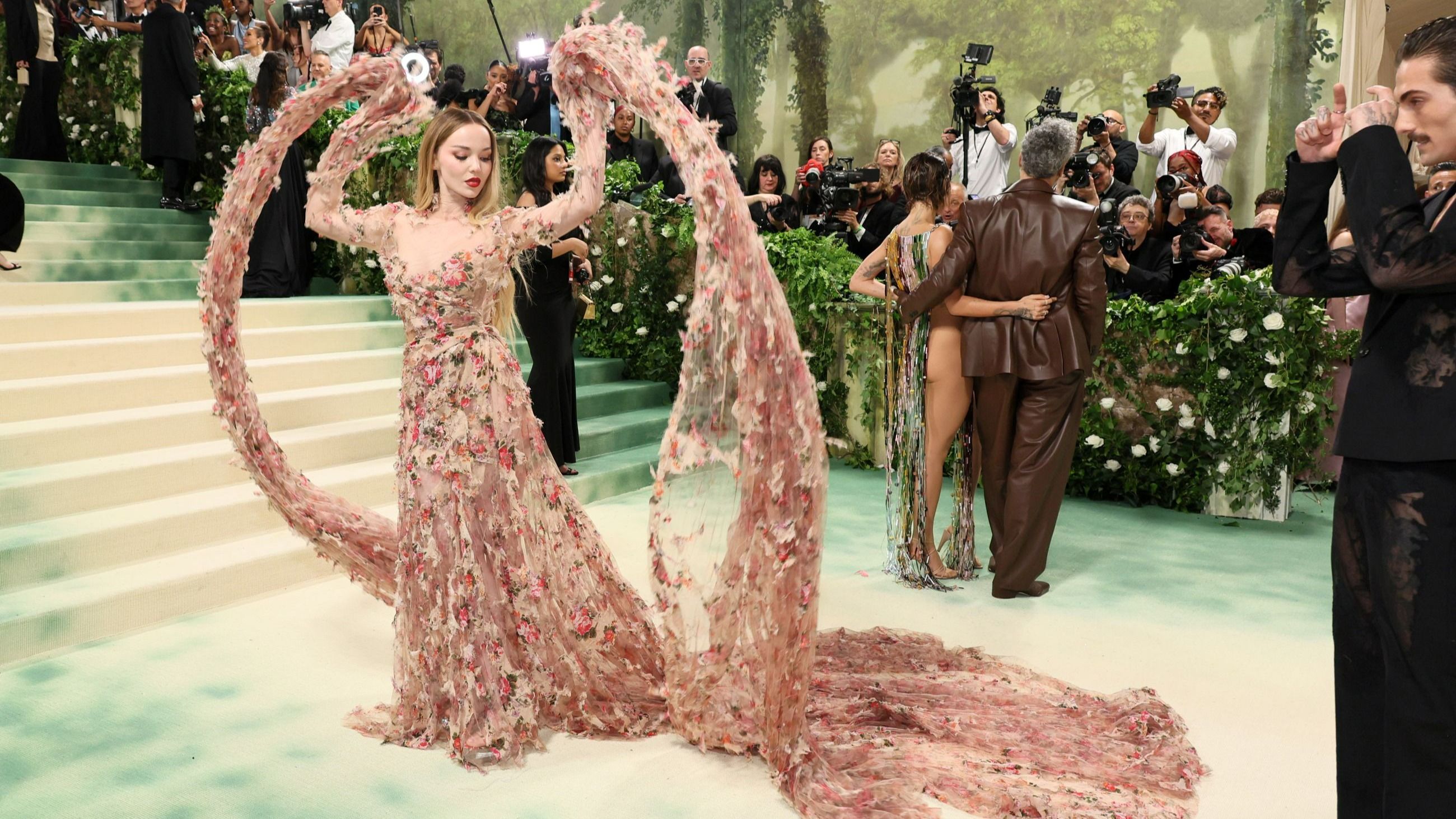 Dove Cameron partecipa al Met Gala 2024 dedicato a “Sleeping Beauties: Reawakening Fashion” al Metropolitan Museum of Art il 6 maggio 2024 a New York City - Credits: Getty Images