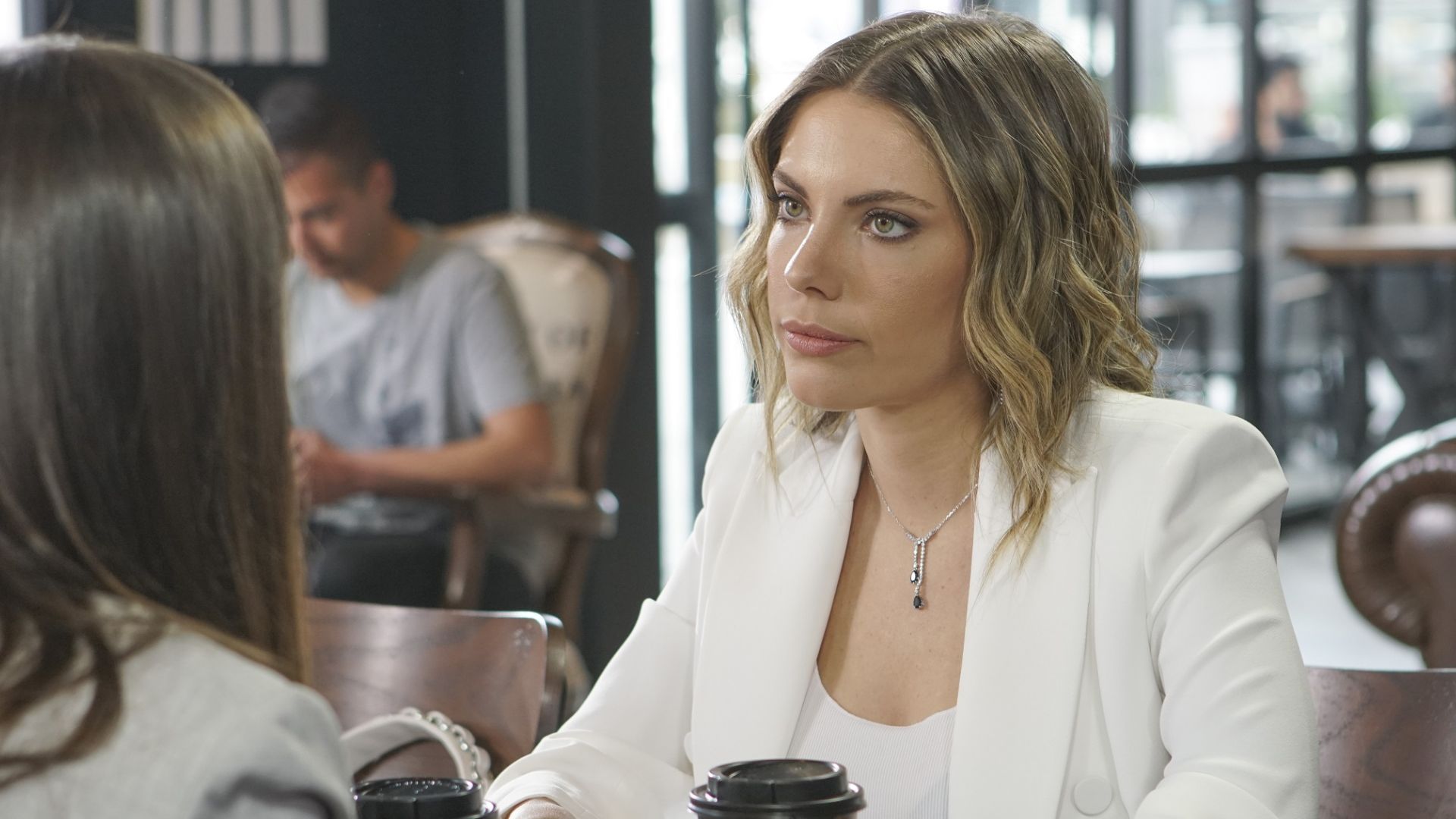 Yildiz in una scena di Forbidden Fruit 2