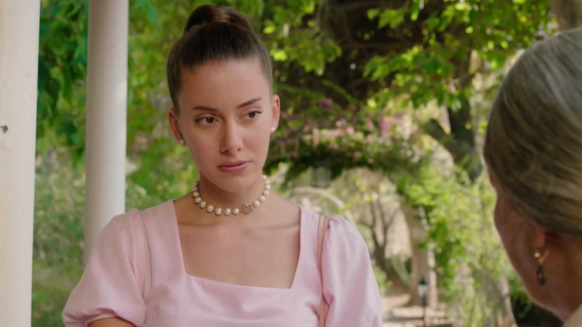 Beril Pozam (Idil) in una scena di Be My Sunshine