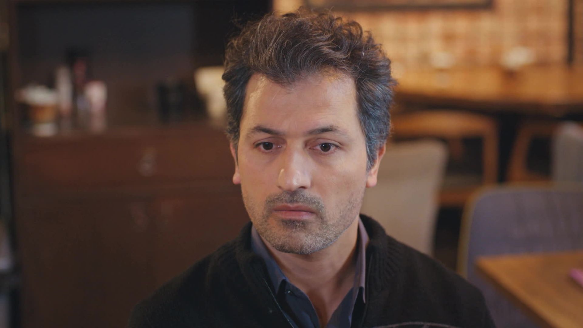 Feyyaz Duman (Arif) in una scena de La forza di una donna 3