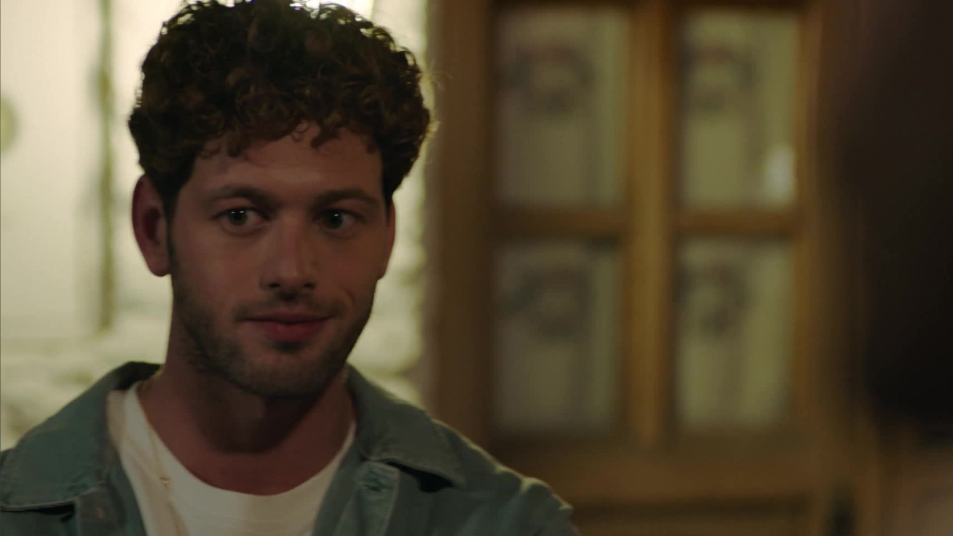 Rami Narin (Alper)  in una scena di Be My Sunshine