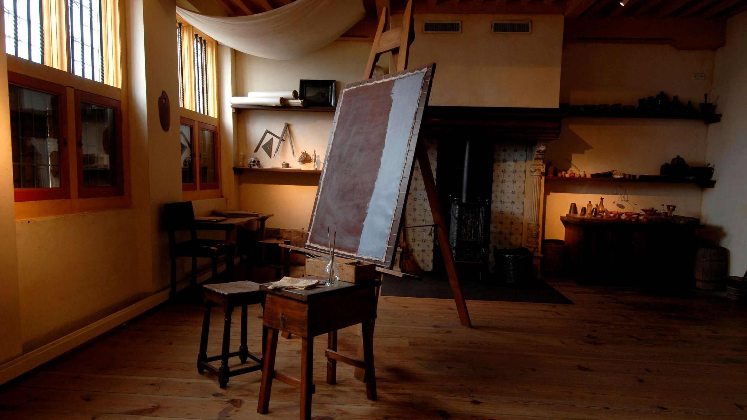 Il laboratorio di Rembrandt nella sua casa in quella che oggi è la Rembrandthuis, un museo di Amsterdam - Credits: Getty Images