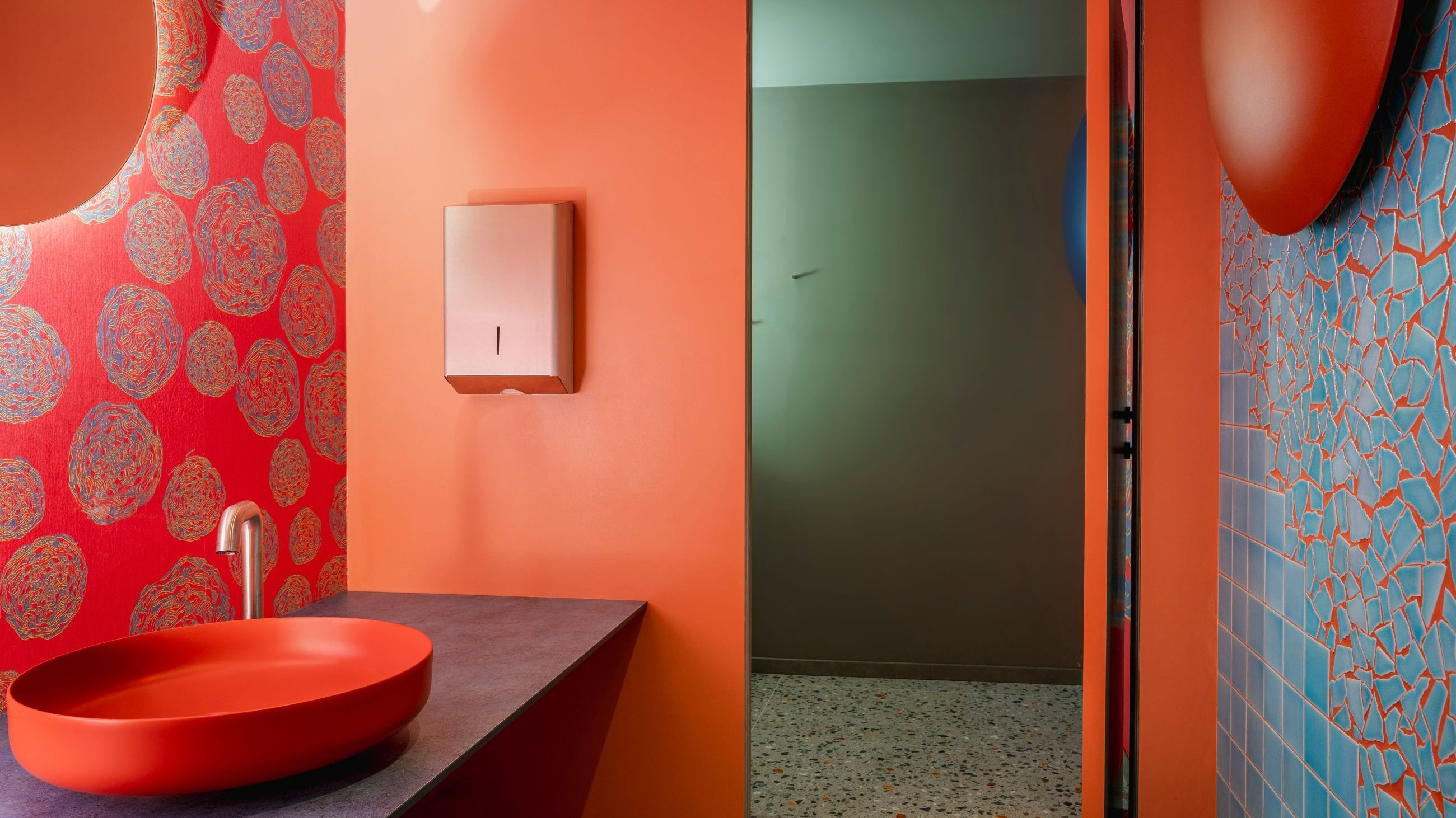 Hypernature di Spaghetti Wall, pattern organici, atmosfere vibranti - Courtesy Spaghetti Wall