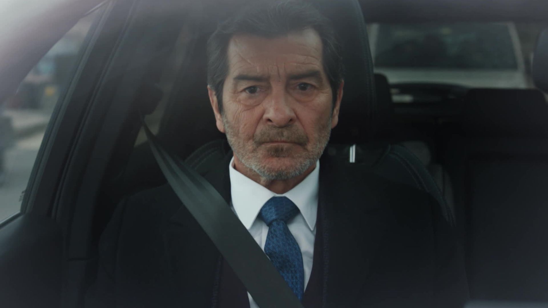 Yekta in una scena di Segreti di famiglia 3