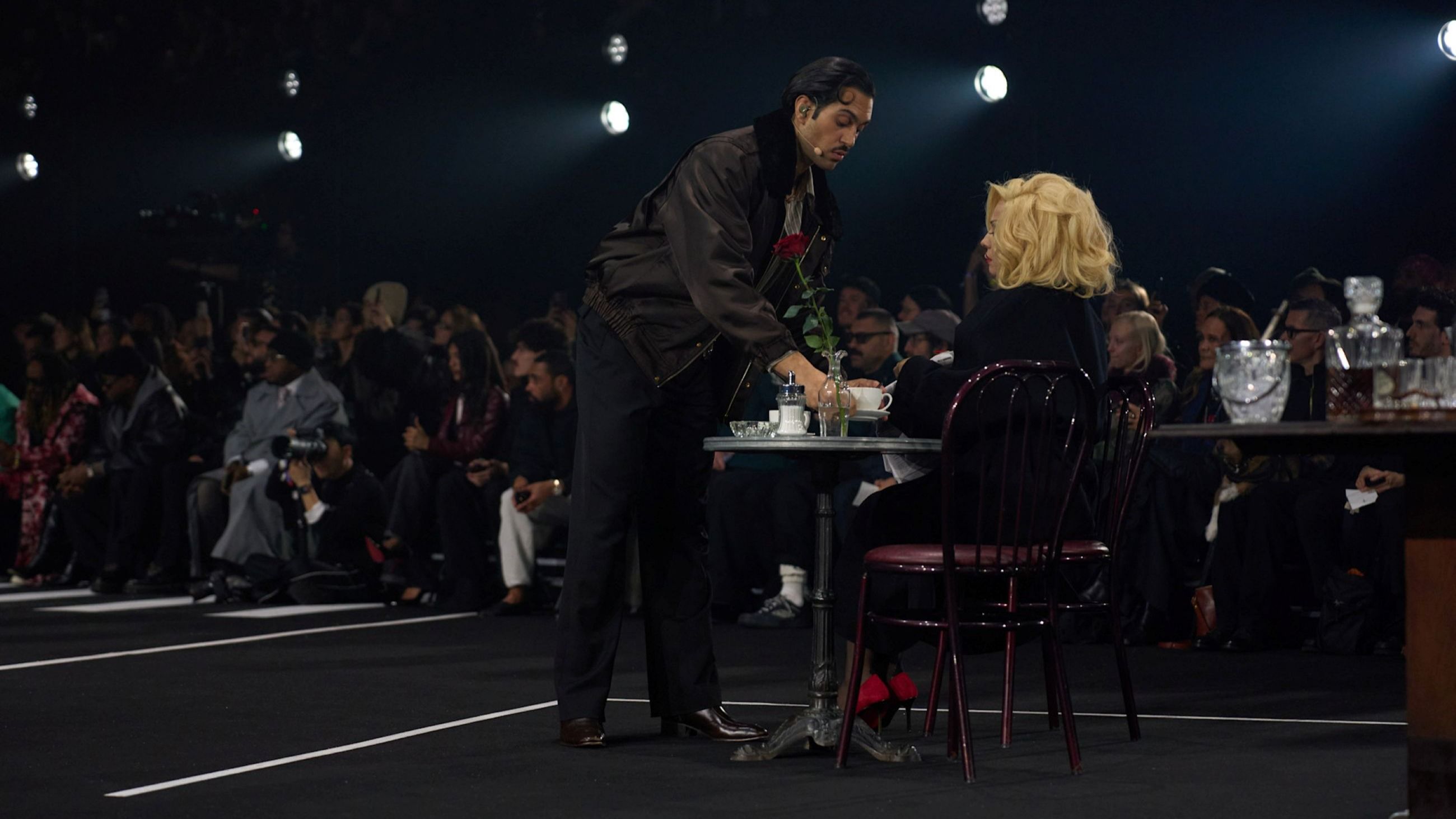 Mahmood durante la sfilata di Willy Chavarria - Credits: Launchmetrics.com/Spotlight