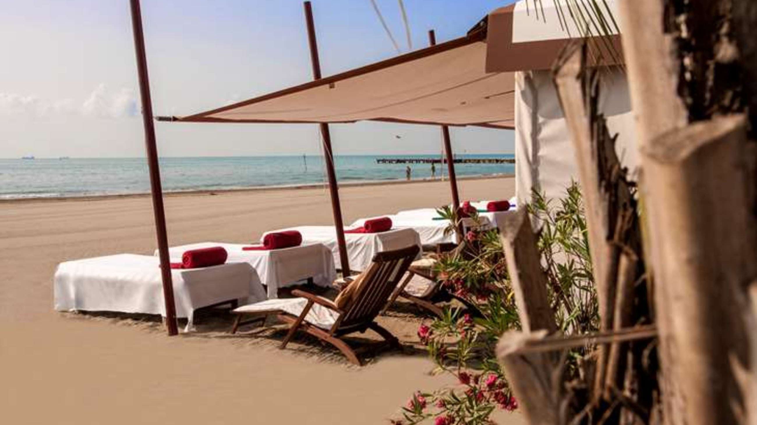 Hotel Excelsior Venice Lido Resortesy Press Office, Venezia - Court