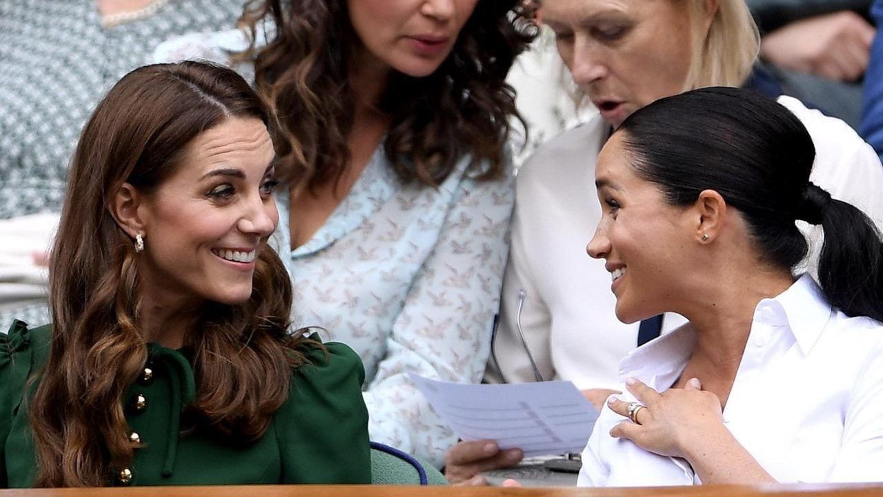 Kate Middleton e Meghan Markle in una foto del 2019 (Ansa)