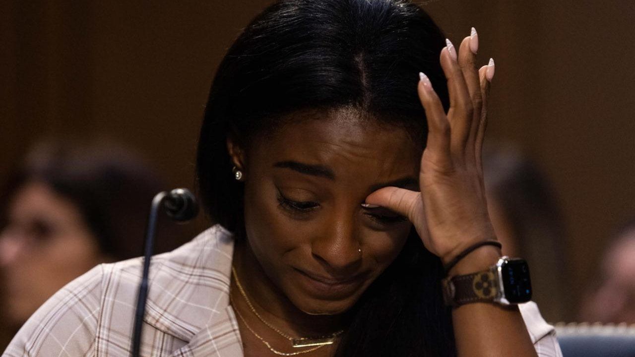 Simone Biles davanti alla commissione giustizia dei Senato (foto Ansa)