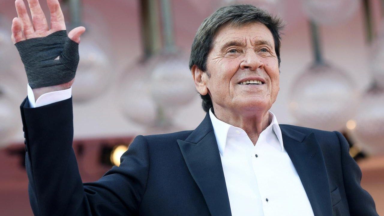 Gianni Morandi (foto Ansa)