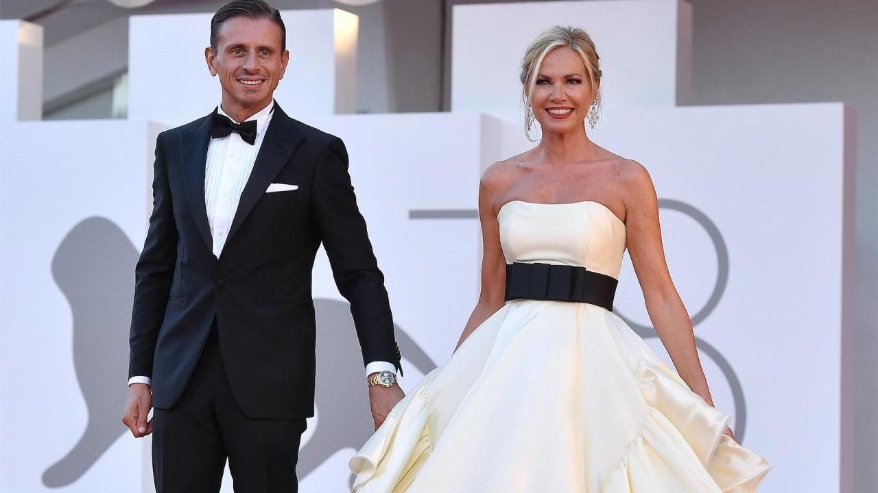 Federica Panicucci e Marco Bacini (foto Ansa)