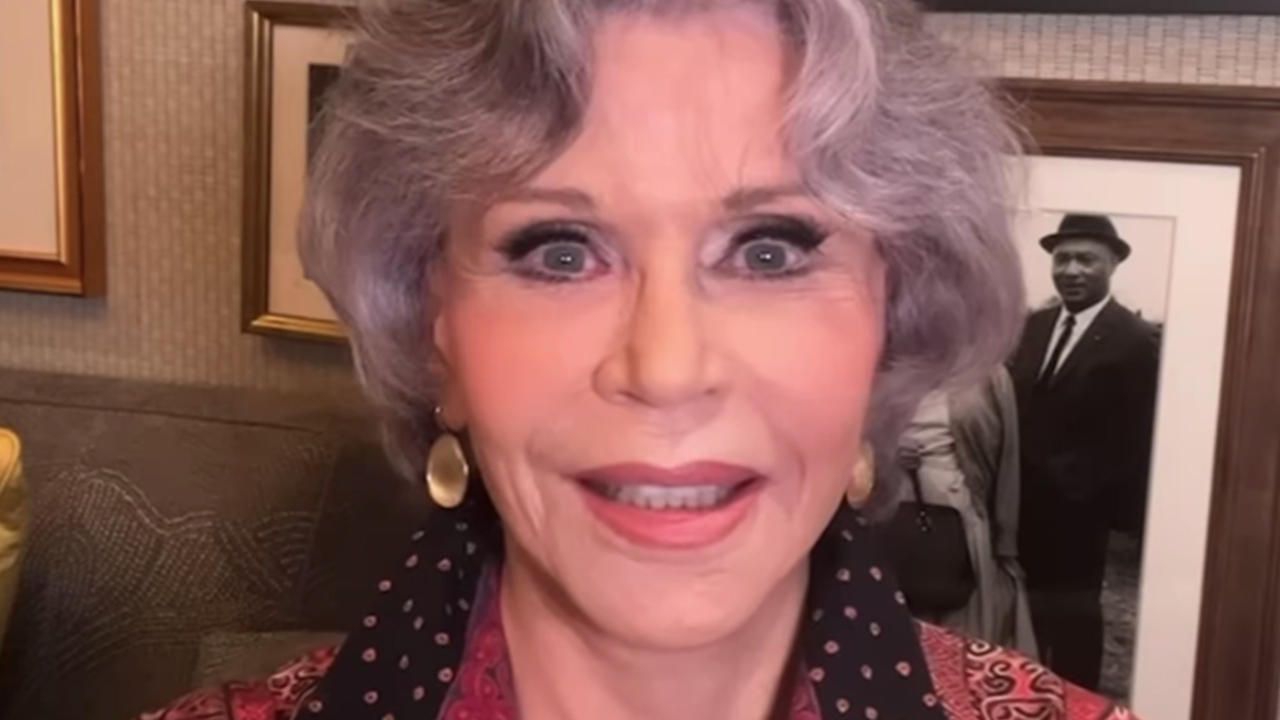 Instagram @janefonda