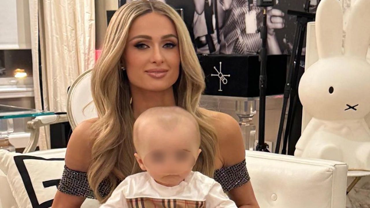 Instagram @parishilton