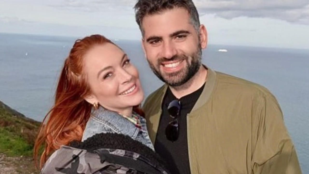 Instagram @lindsaylohan