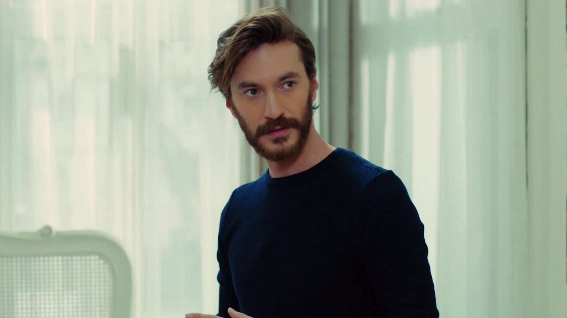 Kemal in una scena di Forbidden Fruit 2