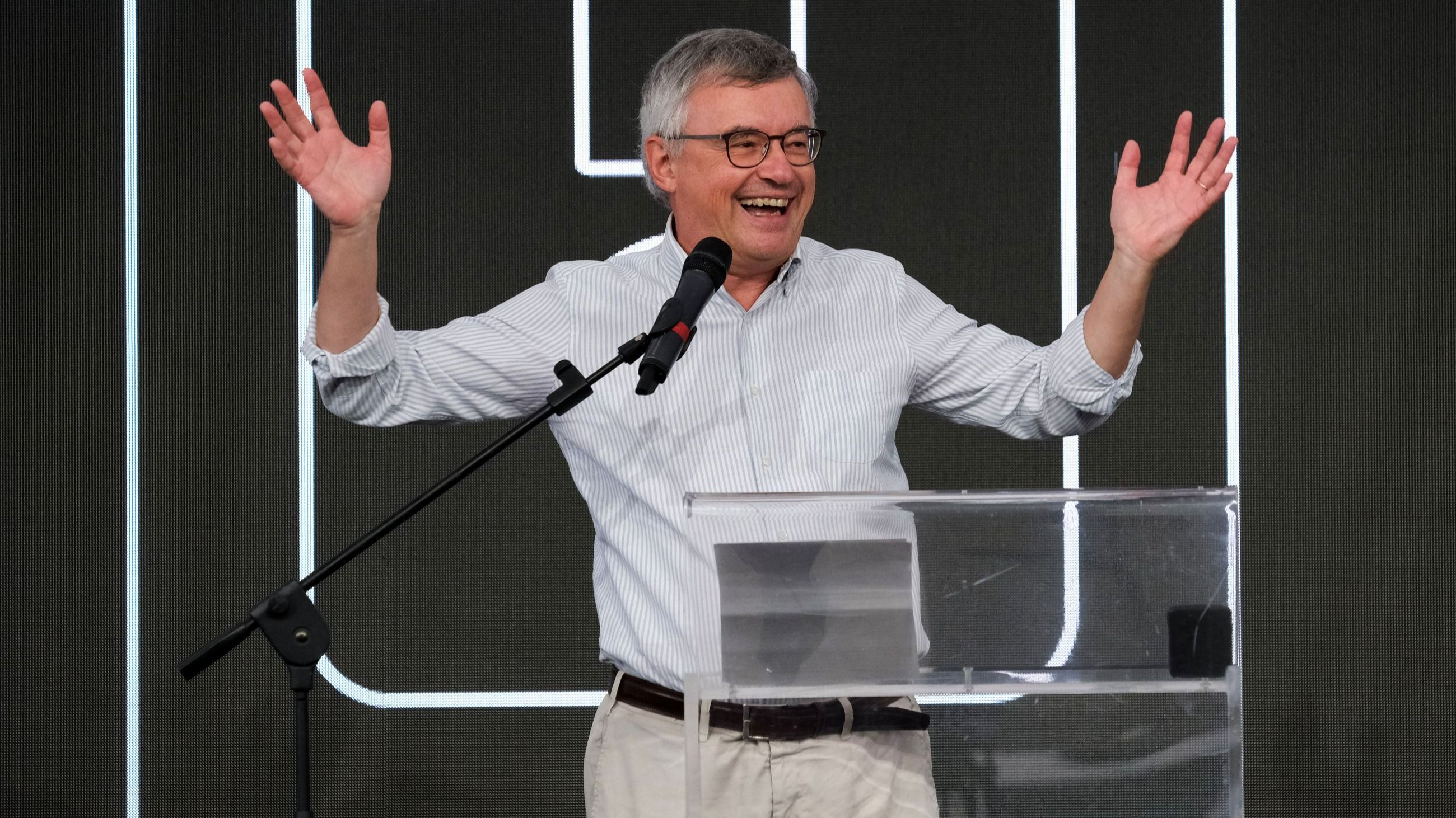Alessandro Barbero sul palco durante il Communication Festival 2025 l’11 settembre 2025 a Camogli, Italia - Credits: Getty Images 