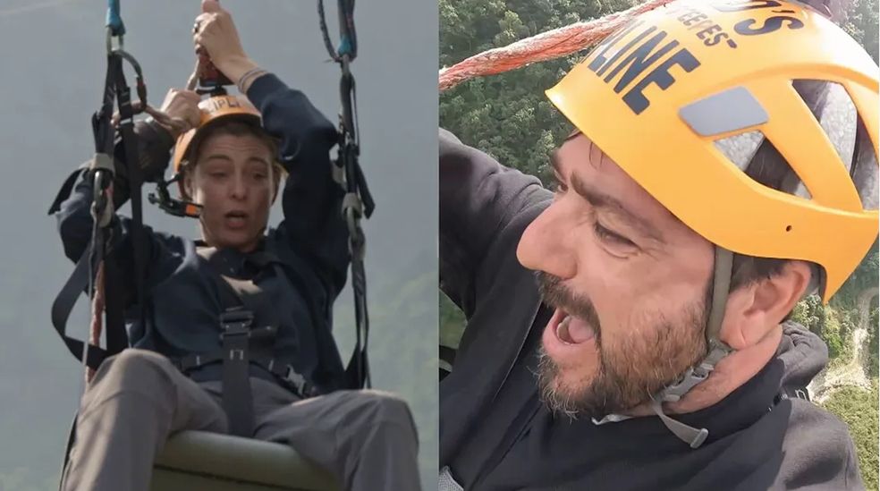 Antonio Orozco y Sandra Barneda se lanzan por la tirolina con más pendiente del mundo.