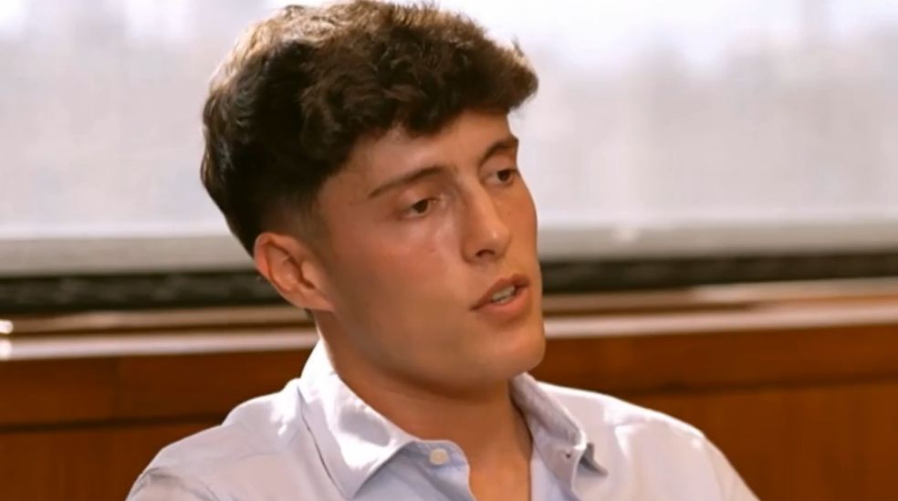 Alejandro se embarca en '¡Amor... ¡O lo que surja!' para buscar a una chica que tenga "buen corazón"