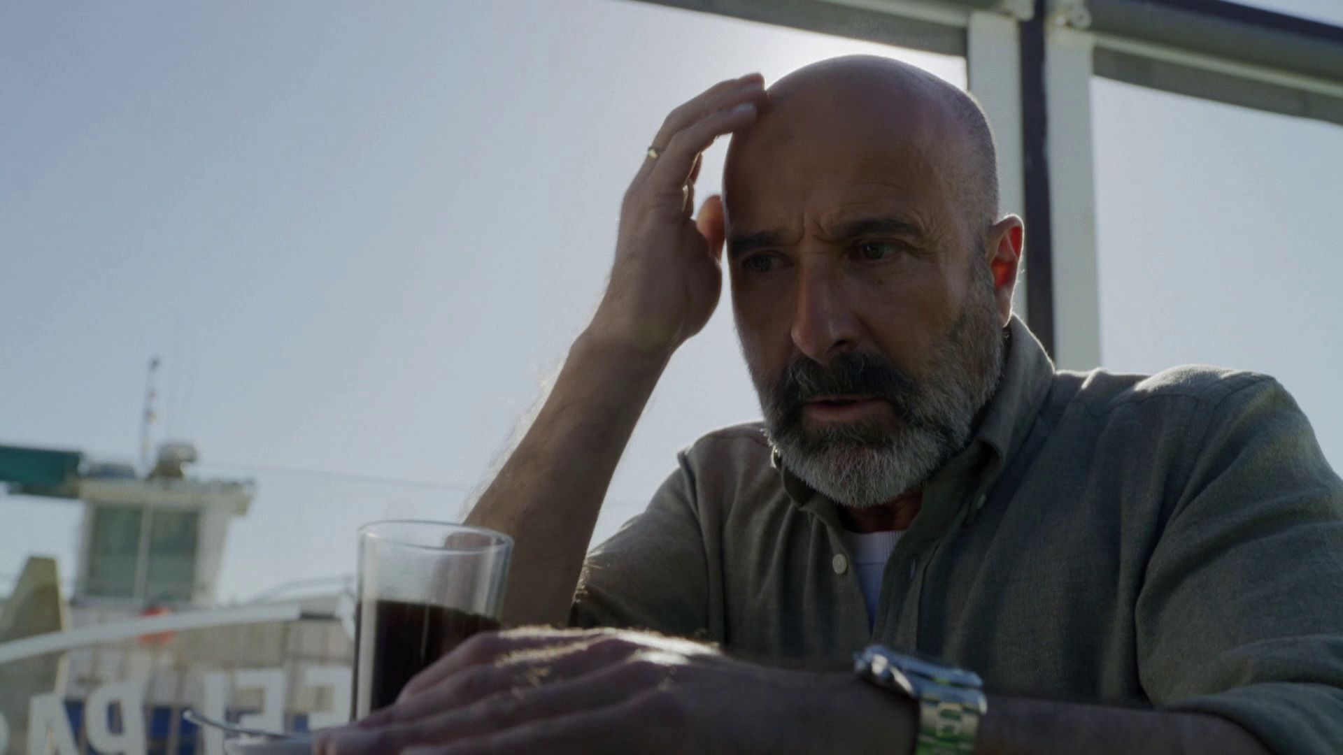 En el próximo capítulo de 'Ella, maldita alma', Ramiro se sentirá culpable de la muerte de Mariela y amenazará con desvelar toda la verdad
