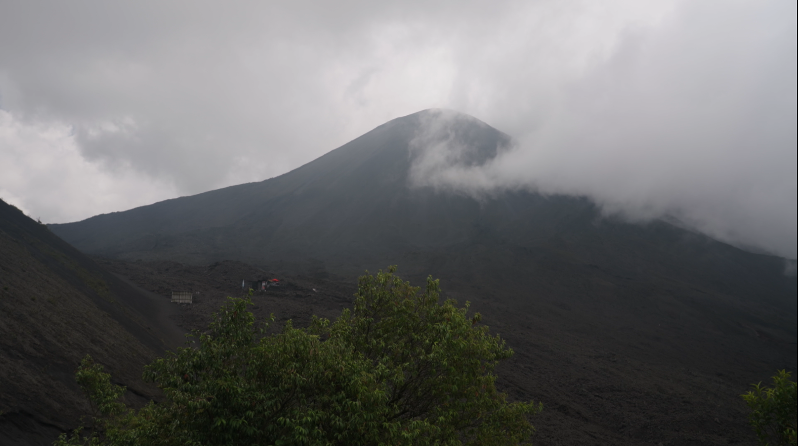 Pacaya es uno de los volcanes más activos del país
