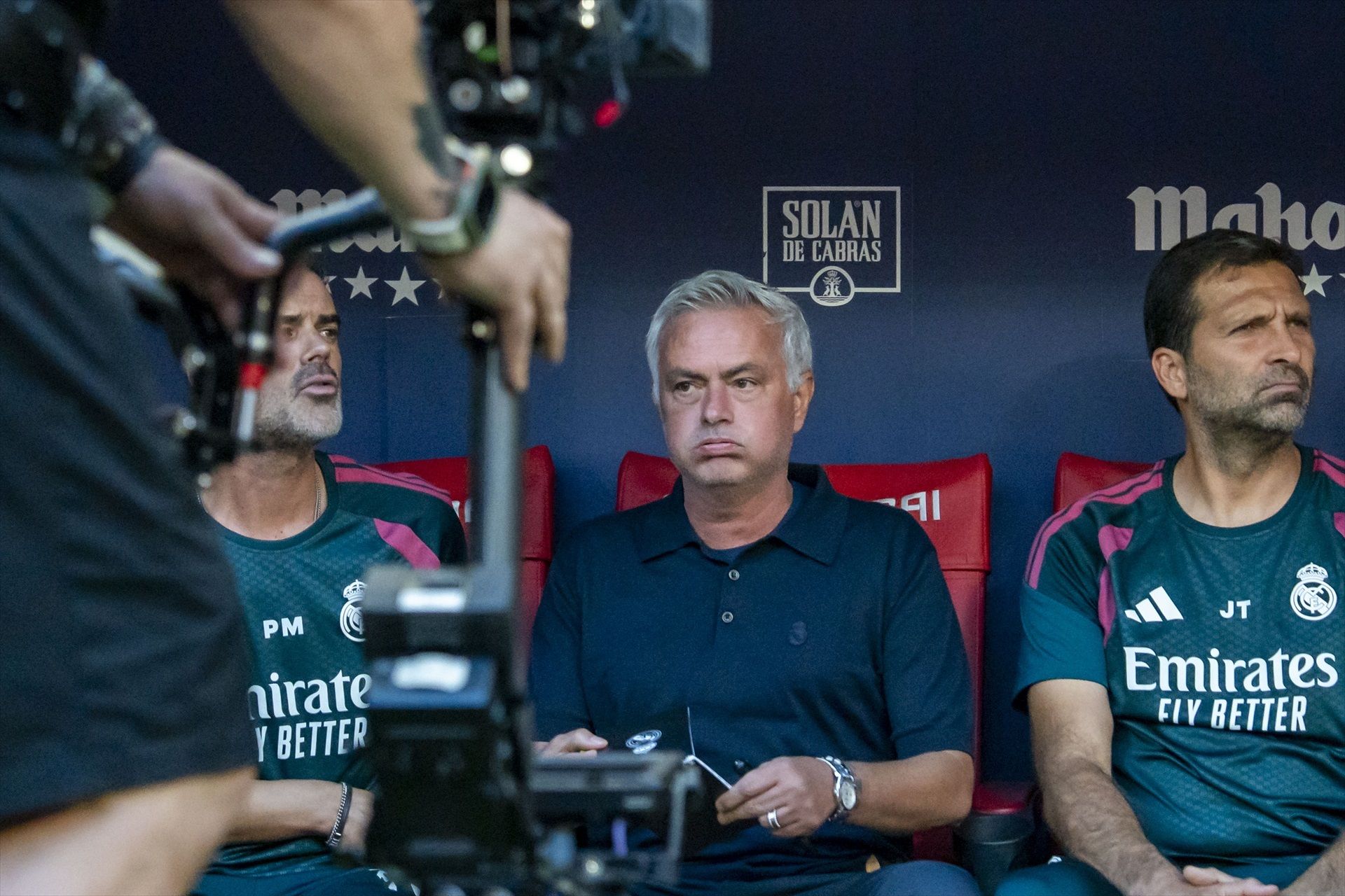 José Mourinho en el derbi del Metropolitano
